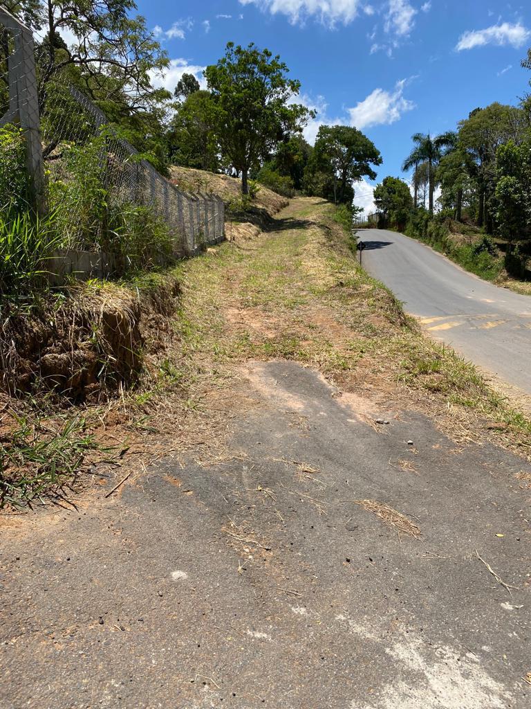 Terreno para chácara, com nascente, 3 km de Extrema | código 937